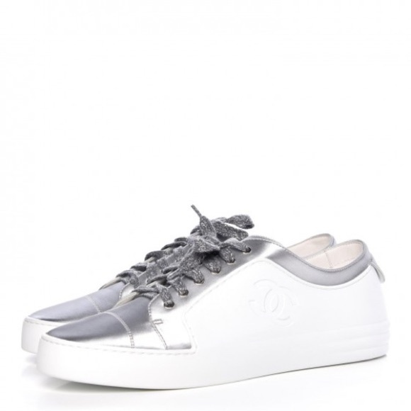 NIB Chanel Iridescent Goatskin Womens Sneakers 41 White Silver - Picture 2 of 16